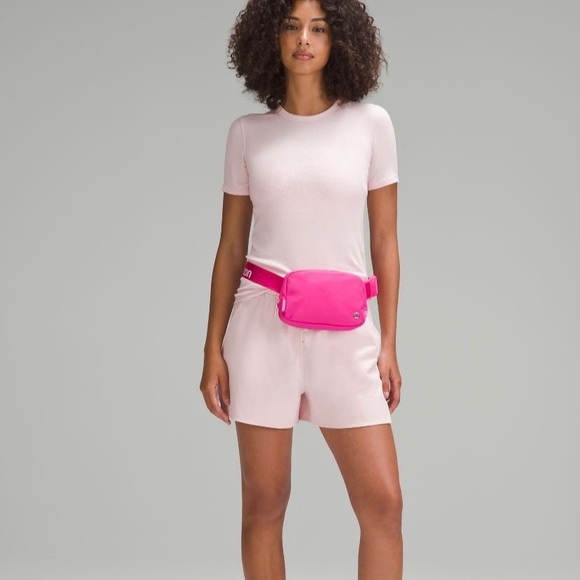 ***LAST ONE!!!**LULULEMON 1L EVERYWHERE BELT BAG IN SONIC PINK/WHITE - Picture 5 of 10